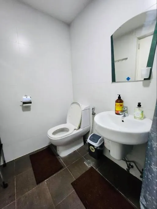 Nice And Cozy Studio Near Greenbelt Makati With Balcony Manila Apartment