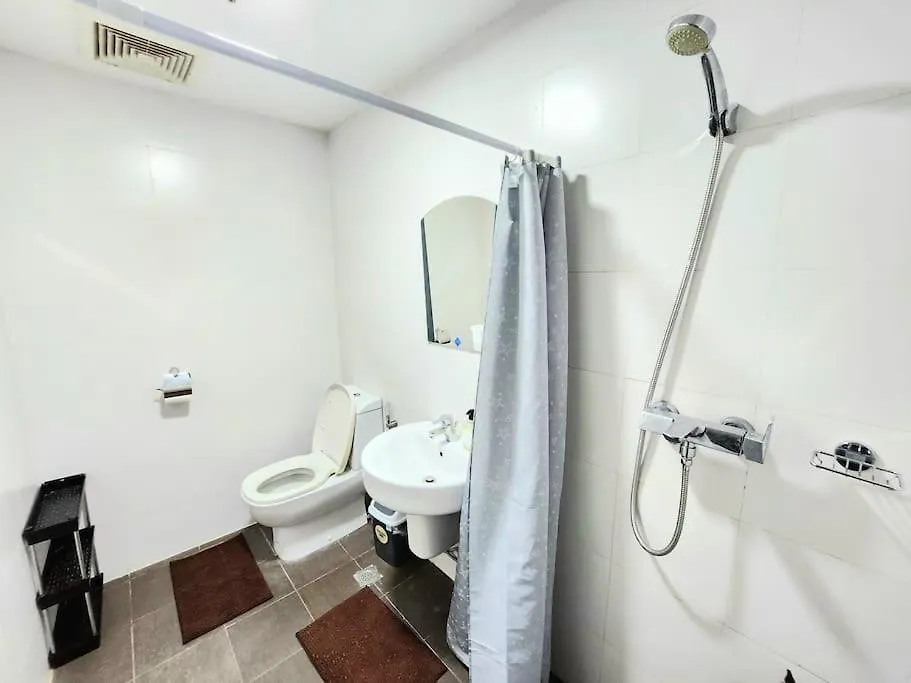 Nice And Cozy Studio Near Greenbelt Makati With Balcony Manila Philippines