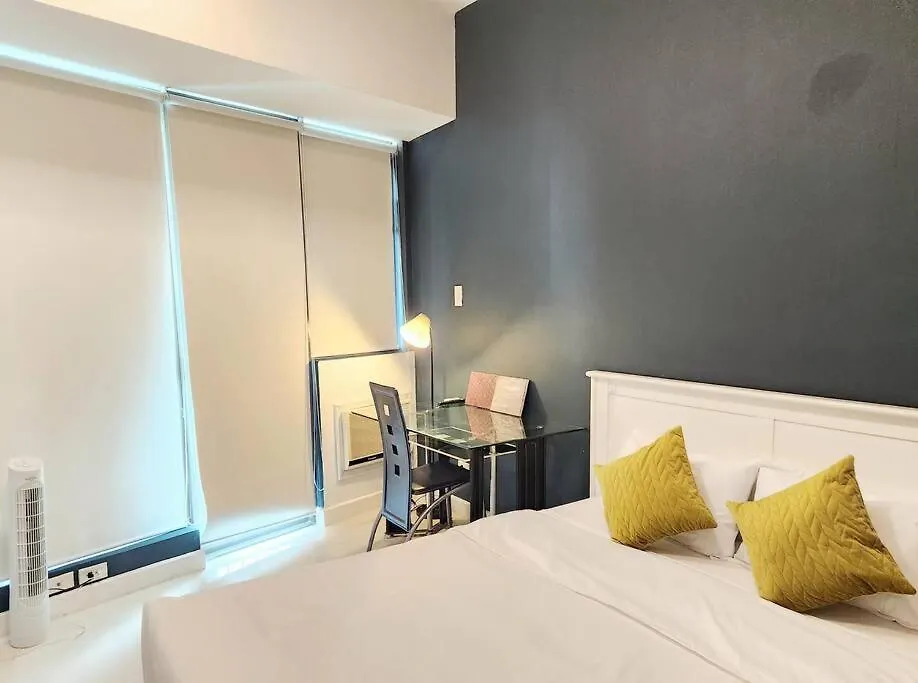 Nice And Cozy Studio Near Greenbelt Makati With Balcony Manila