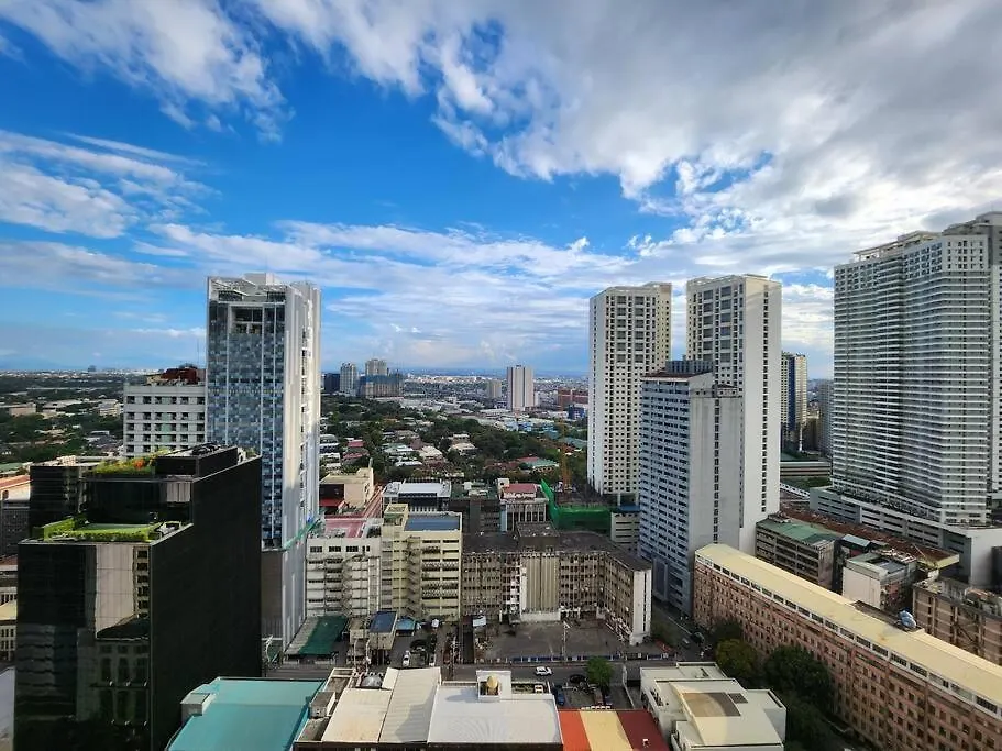 Nice And Cozy Studio Near Greenbelt Makati With Balcony Manila Apartment