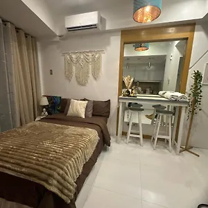  Apartment Cozy Place With View At Greenbelt Makati